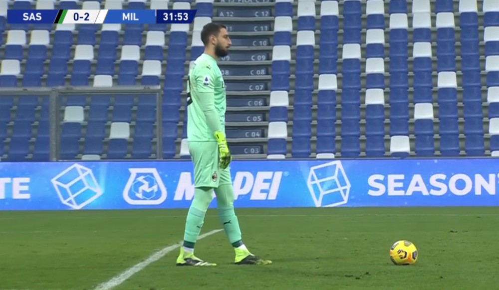 AC米兰青春风暴来袭,莱奥一条龙突破撕裂对手防线  AC米兰青春风暴来袭,莱奥一条龙突破撕裂对手防线