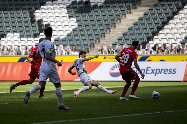 柏林联合凭借顽强防守逼平强大的拜仁慕尼黑  柏林联合凭借顽强防守逼平强大的拜仁慕尼黑